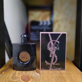 ✨🌸 عيشِ تجربة الجاذبية المطلقة مع عطر "Black Opium" من Yves Saint Laurent 🌸✨