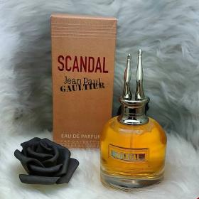 Scandal من Jean Paul Gaultier - تألقي بجاذبية مع مزيج الأزهار والفواكه.